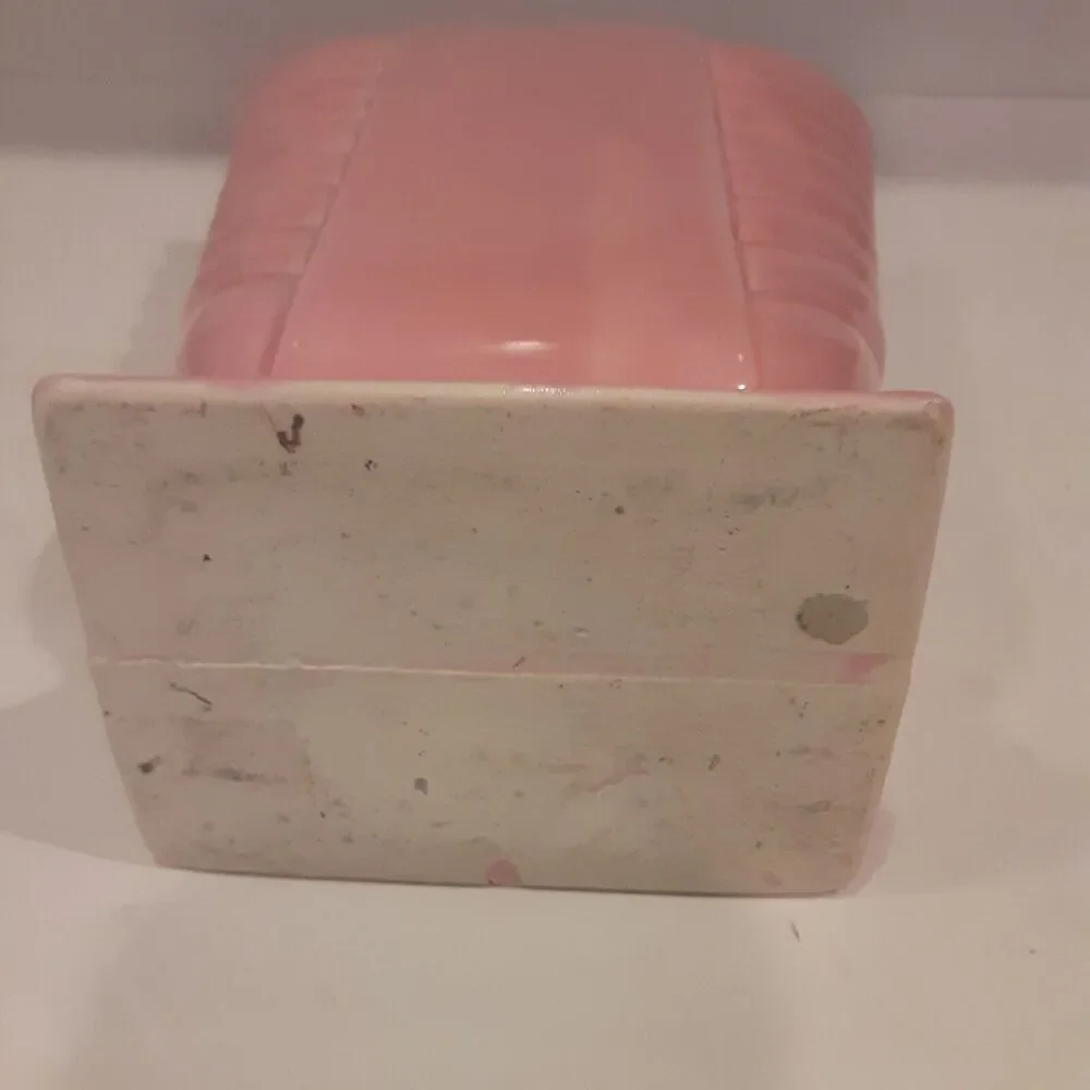 Vintage Art Deco Pink Ribbed Vase Retro Elegance 8.25